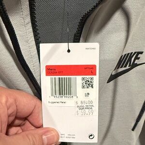 Nike Men's Light Gray Performance Jacket